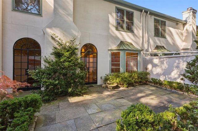 19 Mooregate Square, Atlanta, GA 30327