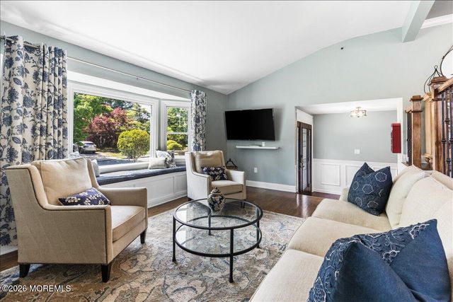 14 Dexter Road, East Brunswick, NJ 08816