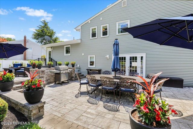14 Dexter Road, East Brunswick, NJ 08816