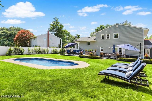 14 Dexter Road, East Brunswick, NJ 08816