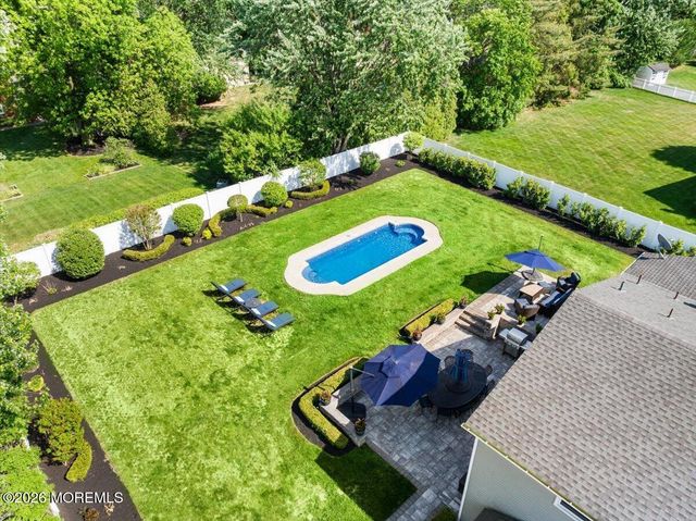 14 Dexter Road, East Brunswick, NJ 08816