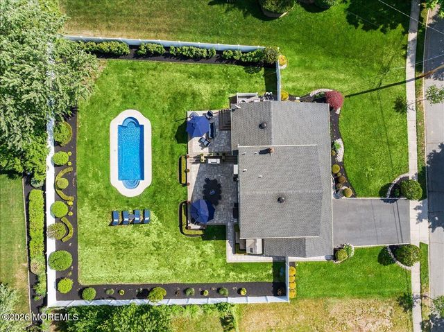 14 Dexter Road, East Brunswick, NJ 08816