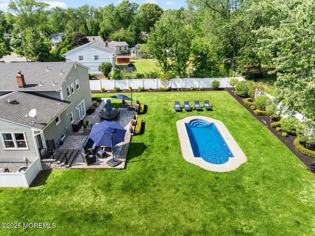 14 Dexter Road, East Brunswick, NJ 08816