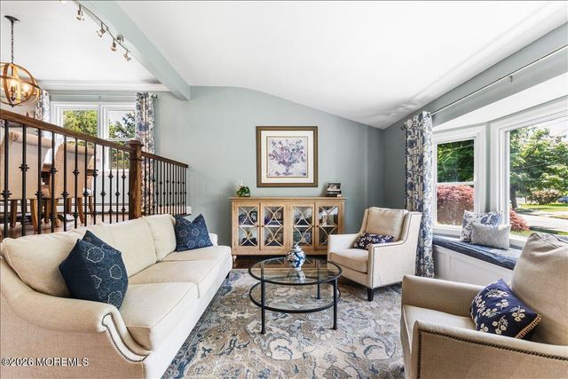 14 Dexter Road, East Brunswick, NJ 08816