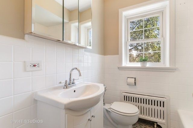 336 Ridge Avenue 2, Evanston, IL 60202