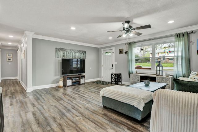 29 Edgewood Circle, Fort Oglethorpe, GA 30742