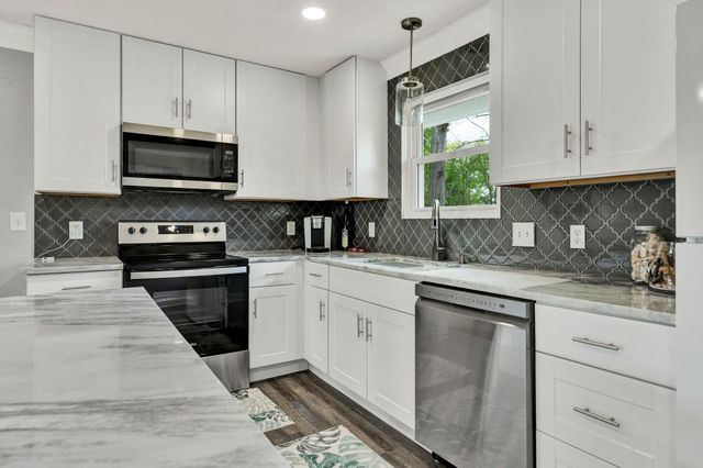 29 Edgewood Circle, Fort Oglethorpe, GA 30742