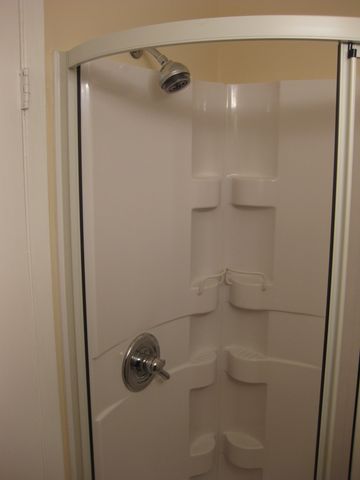 429 Pacific Court, Wheeling, IL 60090