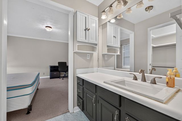 657 Tennessee Dr, Livingston, TN 38570