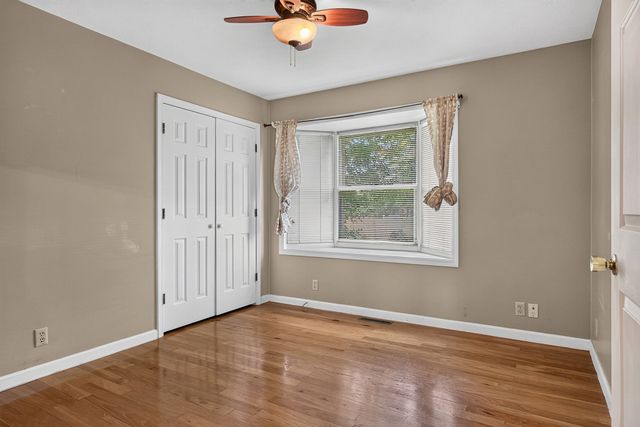 657 Tennessee Dr, Livingston, TN 38570
