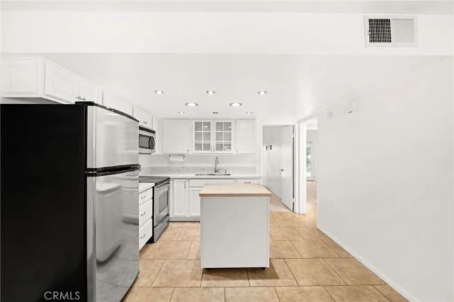 9647 Spyglass Avenue 22, Desert Hot Springs, CA 92240
