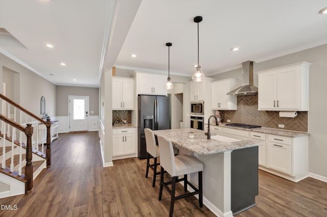 8909 Hardie Farm Circle, Wake Forest, NC 27587