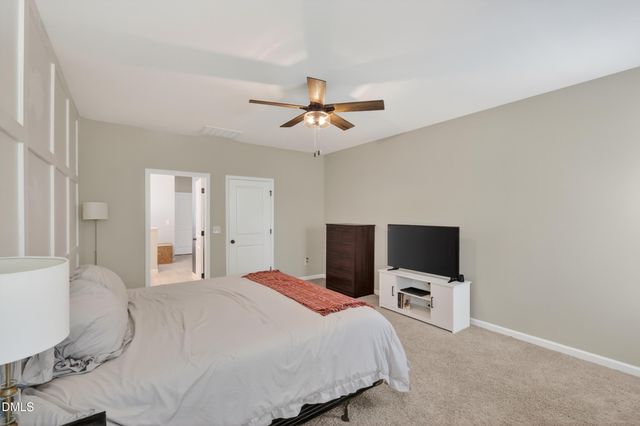 8909 Hardie Farm Circle, Wake Forest, NC 27587
