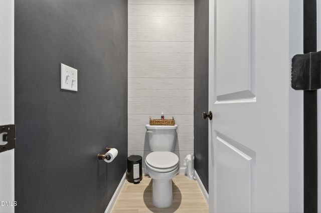 8909 Hardie Farm Circle, Wake Forest, NC 27587