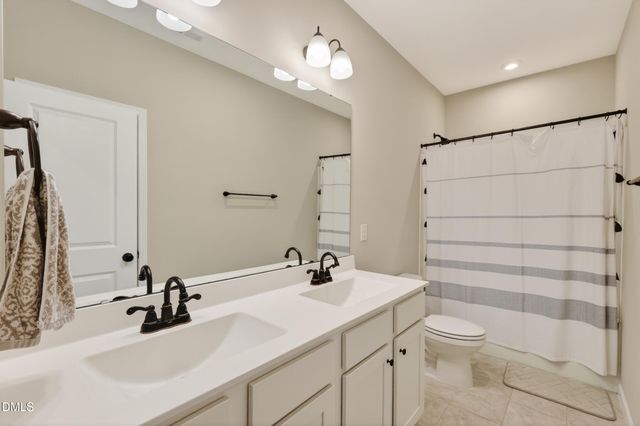 8909 Hardie Farm Circle, Wake Forest, NC 27587