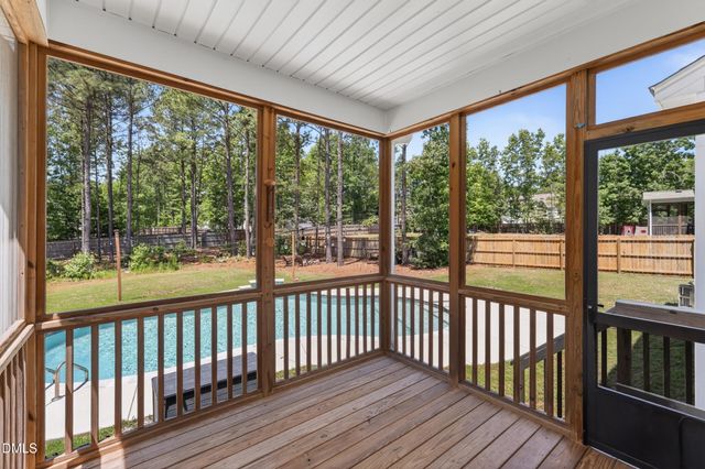 8909 Hardie Farm Circle, Wake Forest, NC 27587