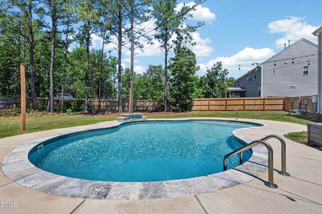 8909 Hardie Farm Circle, Wake Forest, NC 27587
