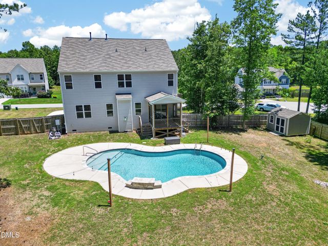 8909 Hardie Farm Circle, Wake Forest, NC 27587