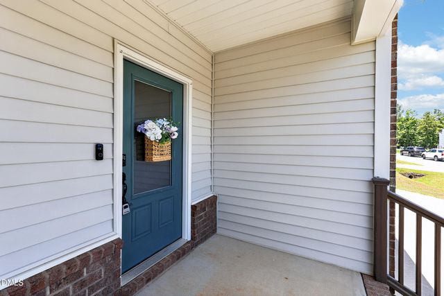 8909 Hardie Farm Circle, Wake Forest, NC 27587