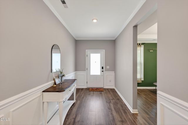 8909 Hardie Farm Circle, Wake Forest, NC 27587