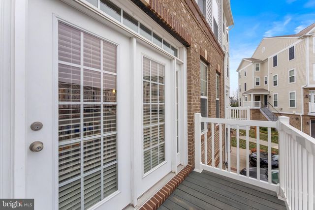 24660 CARIBOU SQ, Aldie, VA 20105