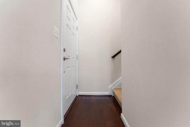 24660 CARIBOU SQ, Aldie, VA 20105