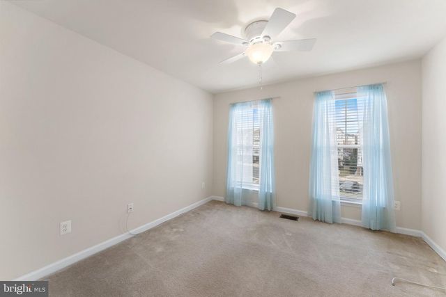 24660 CARIBOU SQ, Aldie, VA 20105