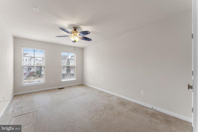 24660 CARIBOU SQ, Aldie, VA 20105