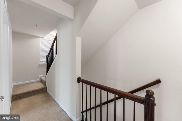 24660 CARIBOU SQ, Aldie, VA 20105