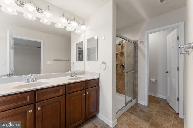 24660 CARIBOU SQ, Aldie, VA 20105