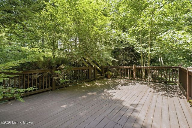 6224 Deep Cove Ct, Prospect, KY 40059
