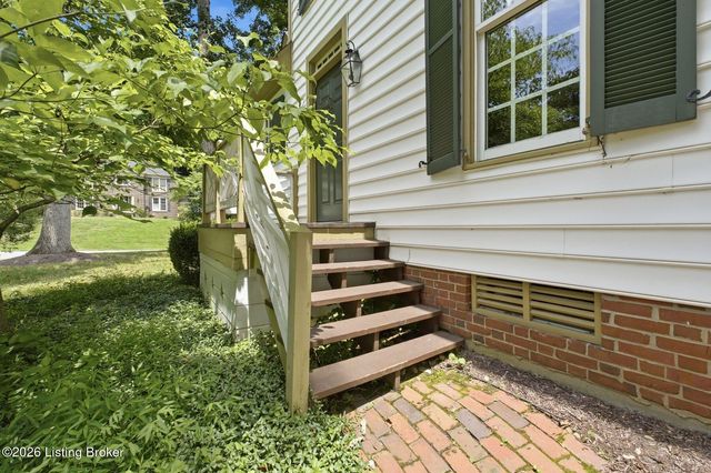 6224 Deep Cove Ct, Prospect, KY 40059