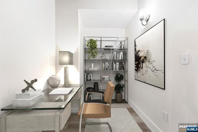 140 Bay Street 2D, Jersey City, NJ 07302