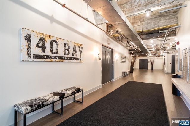 140 Bay Street 2D, Jersey City, NJ 07302