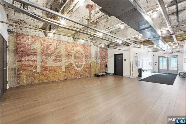 140 Bay Street 2D, Jersey City, NJ 07302