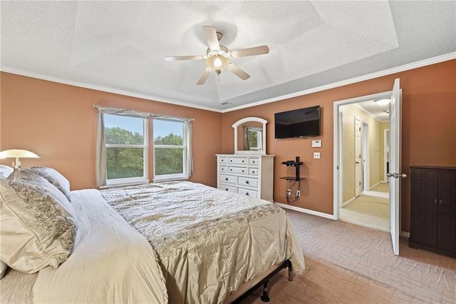 11520 N Madison Avenue, Kansas City, MO 64155