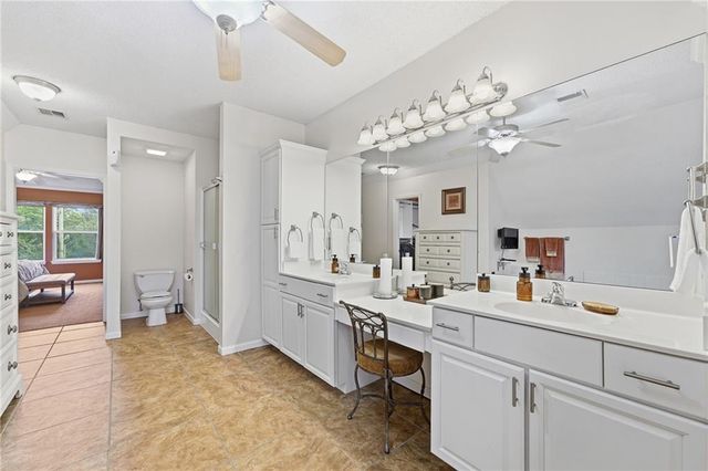 11520 N Madison Avenue, Kansas City, MO 64155