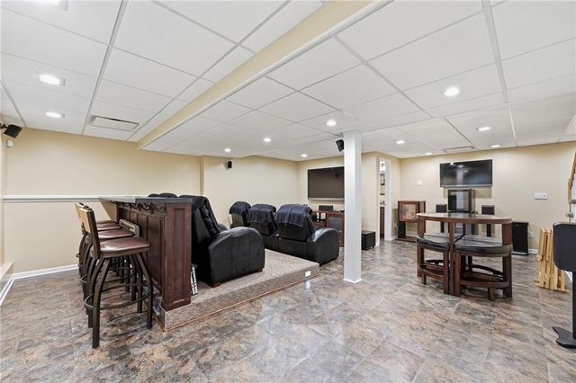 11520 N Madison Avenue, Kansas City, MO 64155