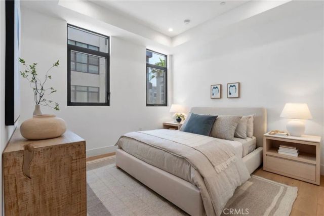 4251 Uptown Newport Drive 2, Newport Beach, CA 92660