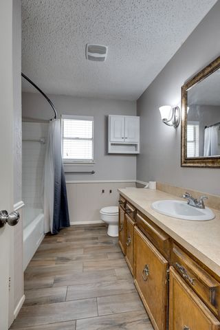 504 S Colonial Drive, Cleburne, TX 76033
