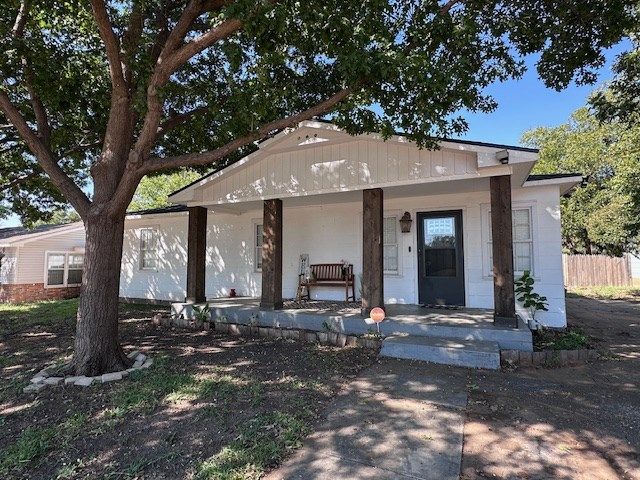 1215 Walnut, Colorado City, TX 79512