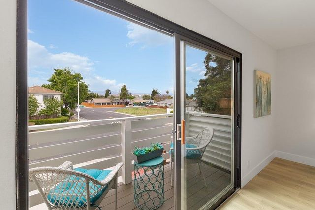 4494 Fuller Street, Santa Clara, CA 95054