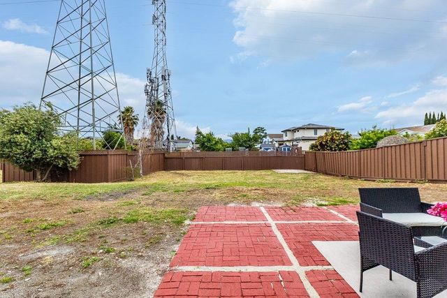 4494 Fuller Street, Santa Clara, CA 95054