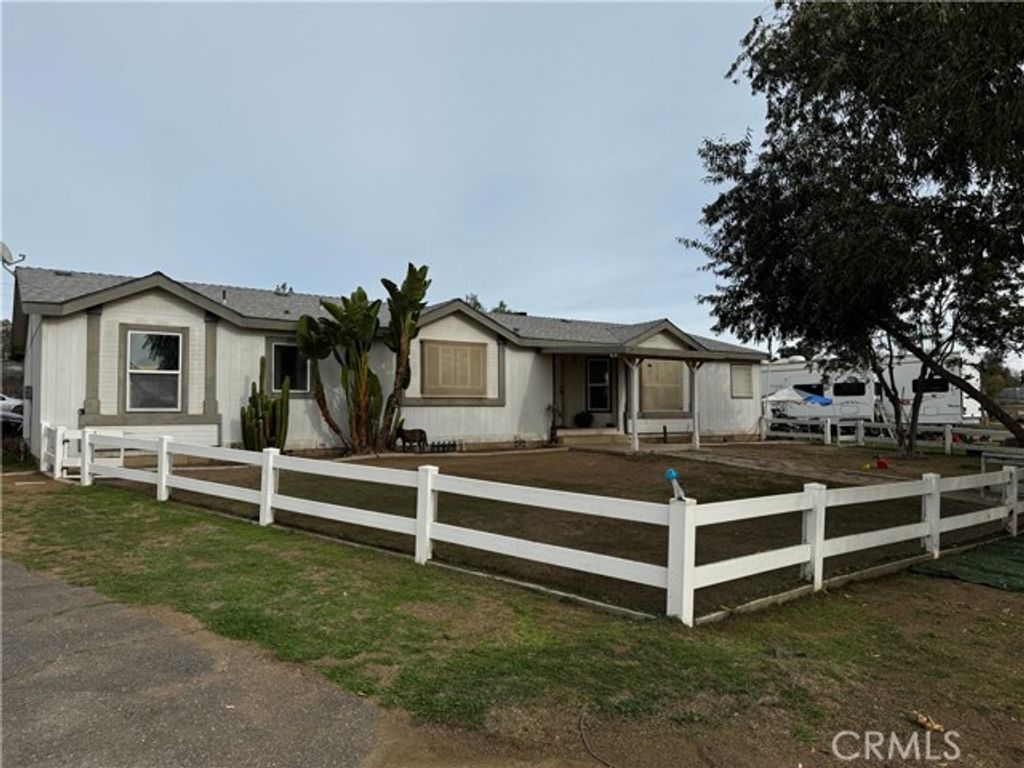 25120 Charina Lane, Homeland, CA 92548