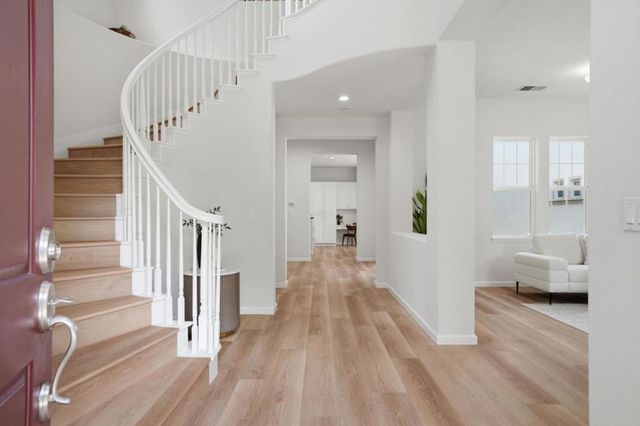 4193 Stewart Lane, Santa Clara, CA 95054