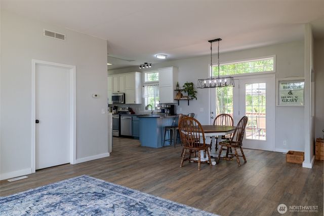 561 Tauscher Road, Chehalis, WA 98532