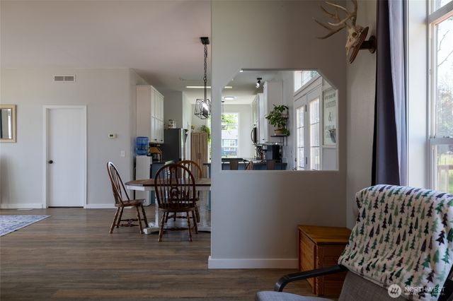 561 Tauscher Road, Chehalis, WA 98532
