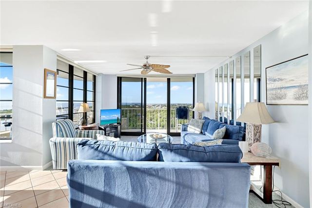 440 Seaview CT # 1012, Marco Island, FL 34145