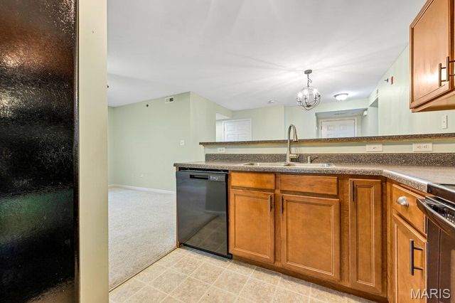 14100 Spring Creek Lane, O'fallon, MO 63368