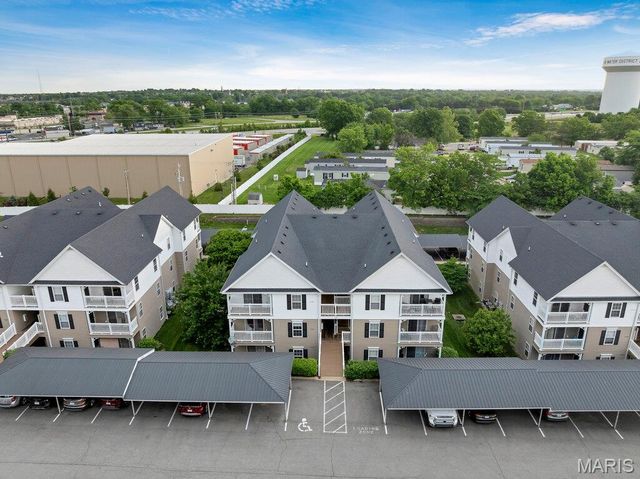 14100 Spring Creek Lane, O'fallon, MO 63368